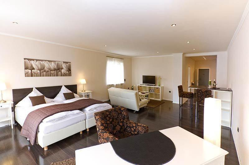 שפייר Hotel 'Zum Augarten' מראה חיצוני תמונה