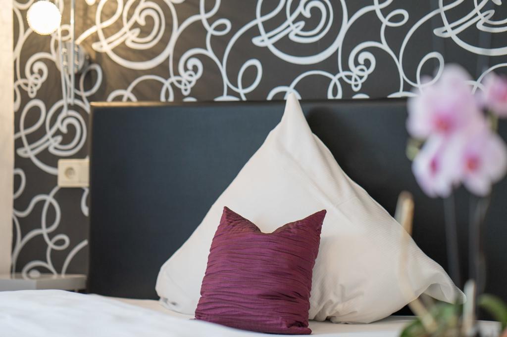 שפייר Hotel 'Zum Augarten' מראה חיצוני תמונה